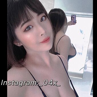 _04x_ Nakenläckor OnlyFans Foto 2