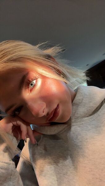 777keely Nakenläckor OnlyFans Foto 13