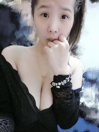 94iris329 Nakenläckor OnlyFans Foto 18