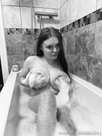 abs1011 Nakenläckor OnlyFans Foto 10