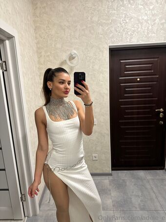 adele_e Nakenläckor OnlyFans Foto 35