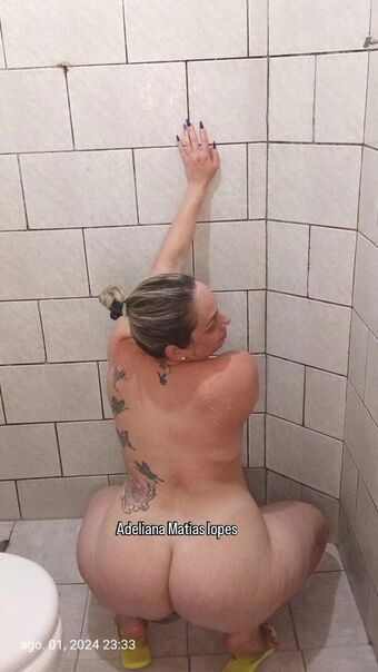 Adeliana Matias Lopes Nakenläckor OnlyFans Foto 3