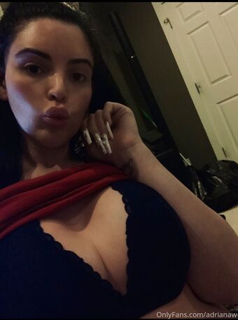 adrianaw Nakenläckor OnlyFans Foto 1