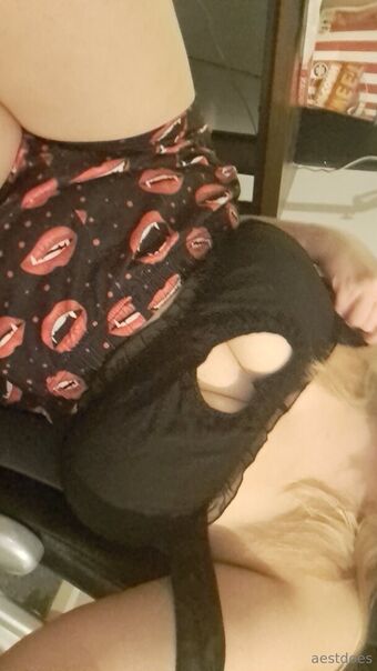 aestdoes Nakenläckor OnlyFans Foto 18