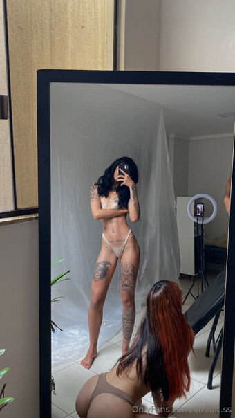 afrodit.ss Nakenläckor OnlyFans Foto 18