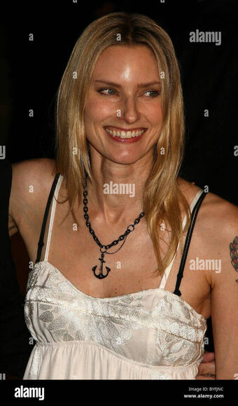 Aimee Mann Nakenläckor OnlyFans Foto 8