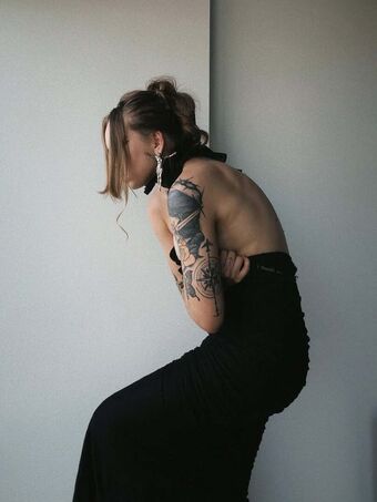 Alanazombie Nakenläckor OnlyFans Foto 40