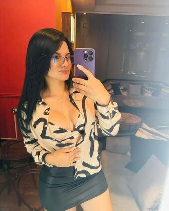 alemele21 Nakenläckor OnlyFans Foto 2