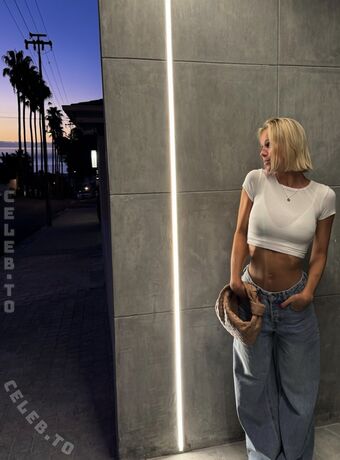 Alena Nolte Nakenläckor OnlyFans Foto 74