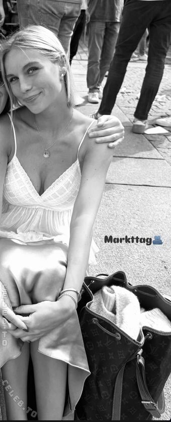 Alena Nolte Nakenläckor OnlyFans Foto 76