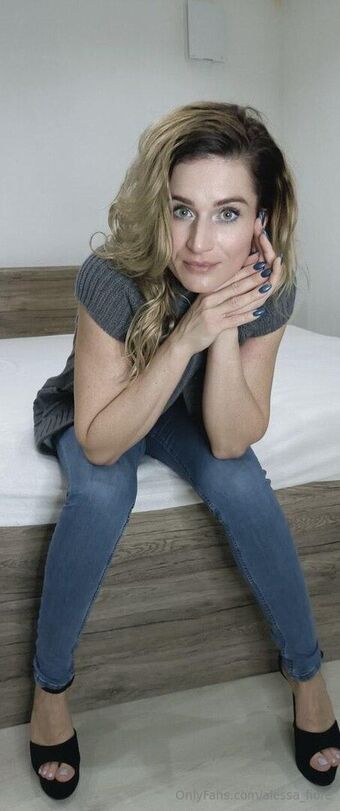 alessa_fiore Nakenläckor OnlyFans Foto 36