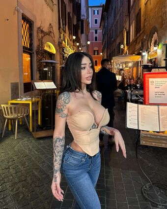 Alex Mucci Nakenläckor OnlyFans Foto 67