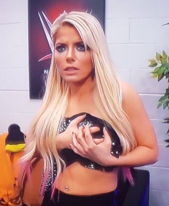 alexabliss Nakenläckor OnlyFans Foto 15