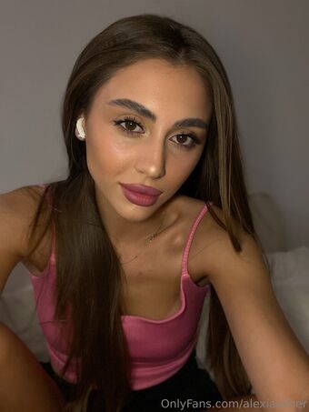 alexiaasher Nakenläckor OnlyFans Foto 38