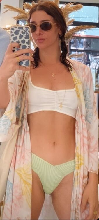 Algı Eke Nakenläckor OnlyFans Foto 17