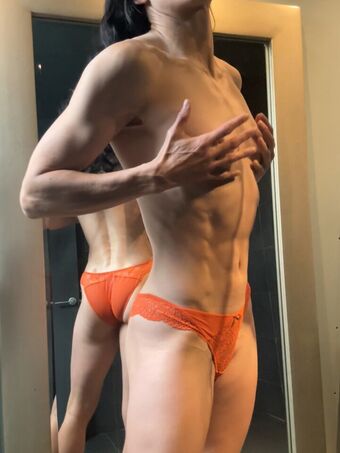 Alias Rose Nakenläckor OnlyFans Foto 5