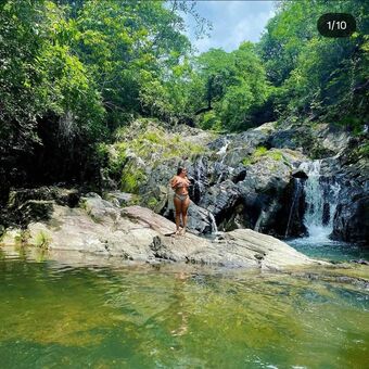 Alice Ajala Moreira Nakenläckor OnlyFans Foto 8