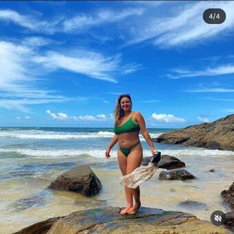 Alice Ajala Moreira Nakenläckor OnlyFans Foto 9