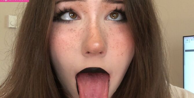 Alicia Jade Nakenläckor OnlyFans Foto 1