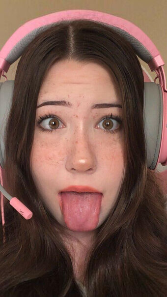 Alicia Jade Nakenläckor OnlyFans Foto 2