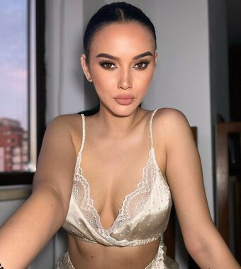 alina03m Nakenläckor OnlyFans Foto 12