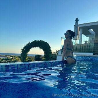 alinagreen Nakenläckor OnlyFans Foto 13