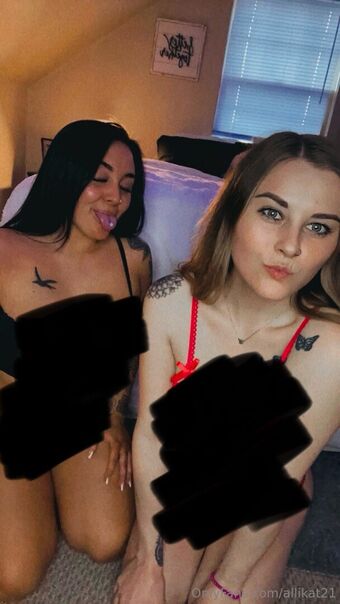 allikat21 Nakenläckor OnlyFans Foto 5
