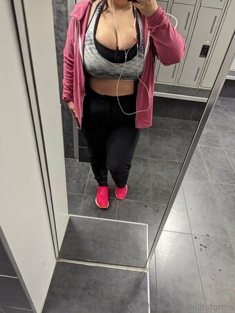 allitsforms Nakenläckor OnlyFans Foto 17