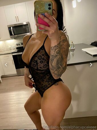Alphacupcake Nakenläckor OnlyFans Foto 20