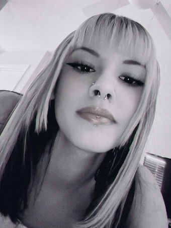 Alyssa Nakenläckor OnlyFans Foto 113