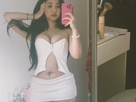 Amateur Latina Lazlye