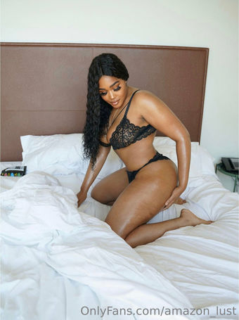 amazon_lust Nakenläckor OnlyFans Foto 3