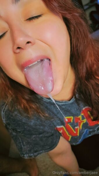 amberjaee Nakenläckor OnlyFans Foto 18