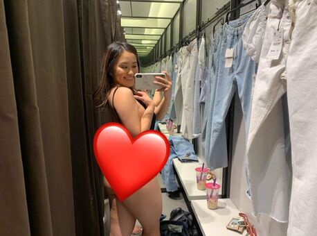 amberrxl Nakenläckor OnlyFans Foto 57