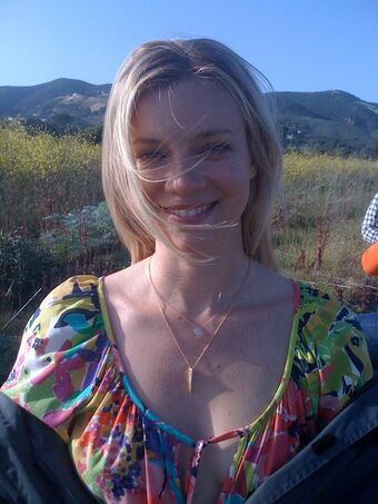 Amy Smart Nakenläckor OnlyFans Foto 21
