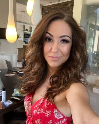 Anastasia Zampounidis