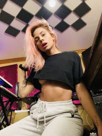 Andi Case Nakenläckor OnlyFans Foto 4