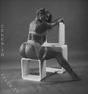 andreaschaerer Nakenläckor OnlyFans Foto 72