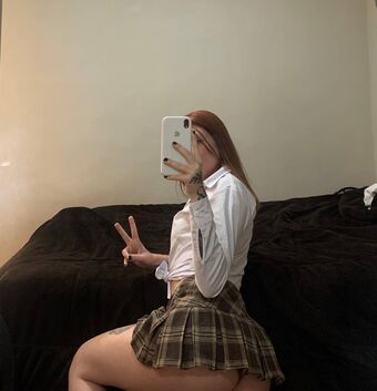 Andrezza Losso Nakenläckor OnlyFans Foto 2