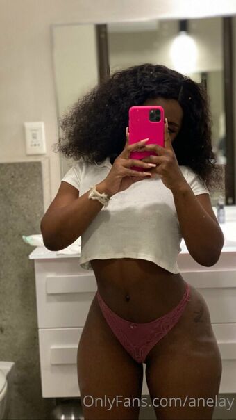 Anelay Nakenläckor OnlyFans Foto 5