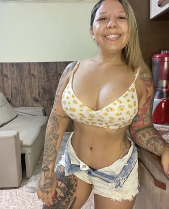 Angela Silva Nakenläckor OnlyFans Foto 2