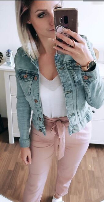 Angi.Unique