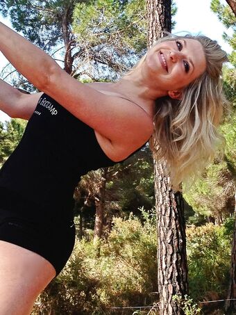 Anna Williamson Nakenläckor OnlyFans Foto 49