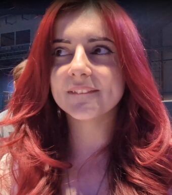 AnnieFuchsia