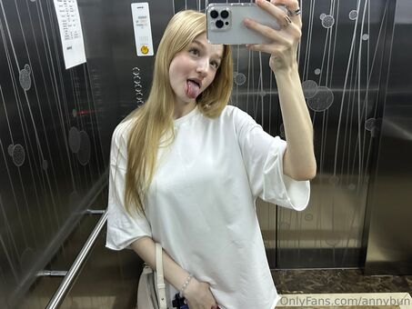 annybun Nakenläckor OnlyFans Foto 10