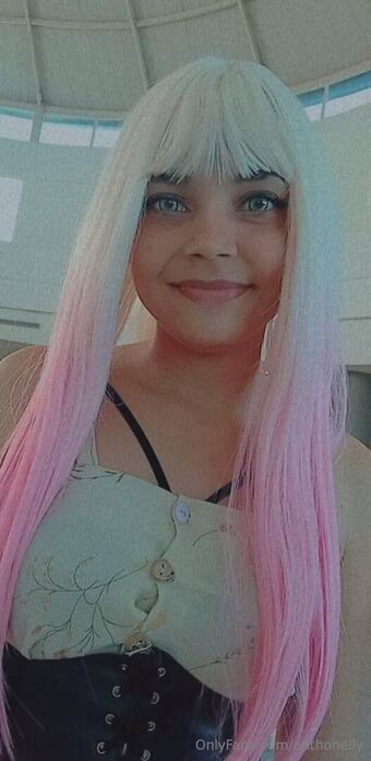 anthonelly Nakenläckor OnlyFans Foto 1