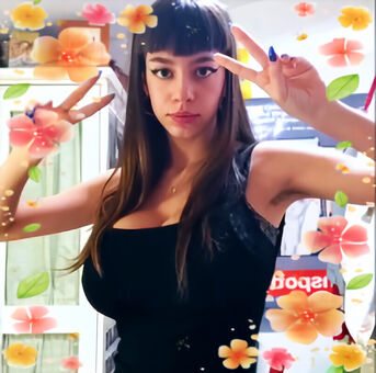 Ares Andreu Nakenläckor OnlyFans Foto 2