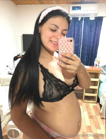 argentinacutte Nakenläckor OnlyFans Foto 32