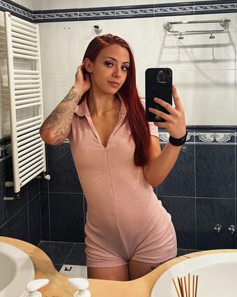 Ari Geli Nakenläckor OnlyFans Foto 38