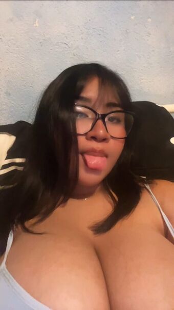 Ari Mar Nakenläckor OnlyFans Foto 10